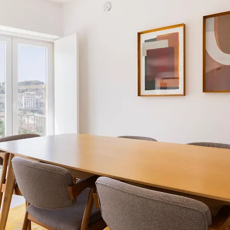 아파트 3bdr In Graca By Lovelystay *