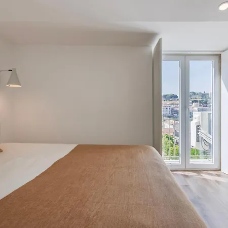 3bdr In Graca By Lovelystay 아파트