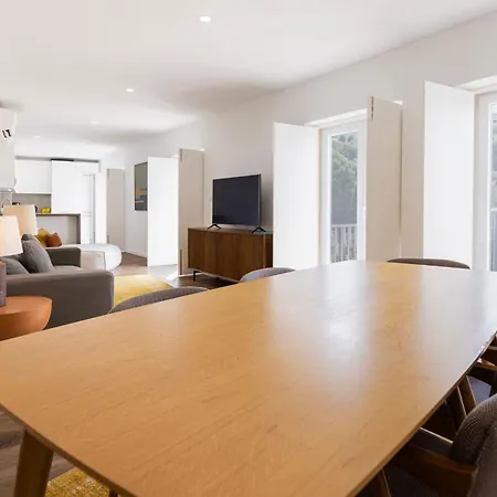 Apartamento 3bdr In Graca By Lovelystay