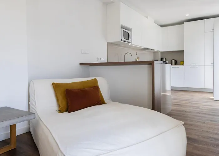 3bdr In Graca By Lovelystay * Lisboa