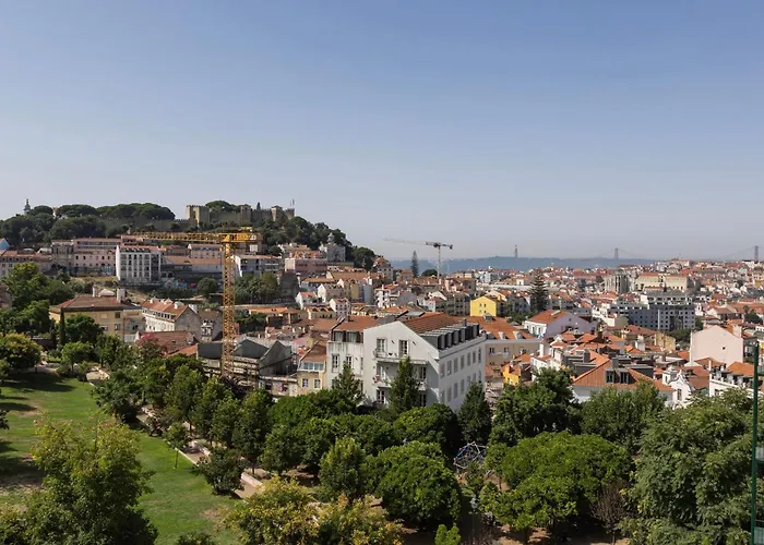 3bdr In Graca By Lovelystay Lisboa