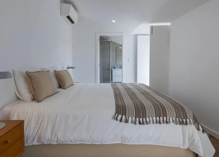 3bdr In Graca By Lovelystay Lägenhet