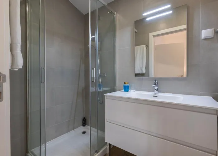 3bdr In Graca By Lovelystay