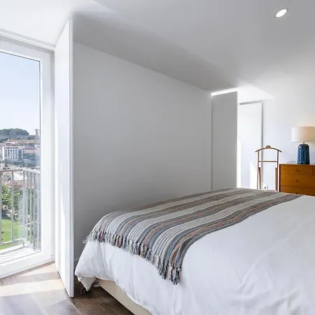 Appartamento 3bdr In Graca By Lovelystay *
