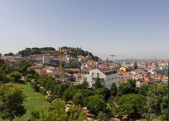 3bdr In Graca By Lovelystay شقة