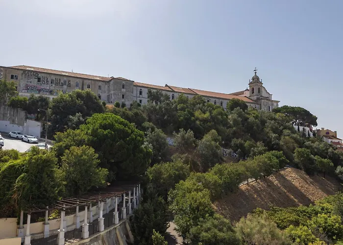 3bdr In Graca By Lovelystay شقة