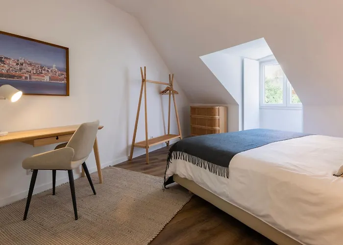 3bdr In Graca By Lovelystay